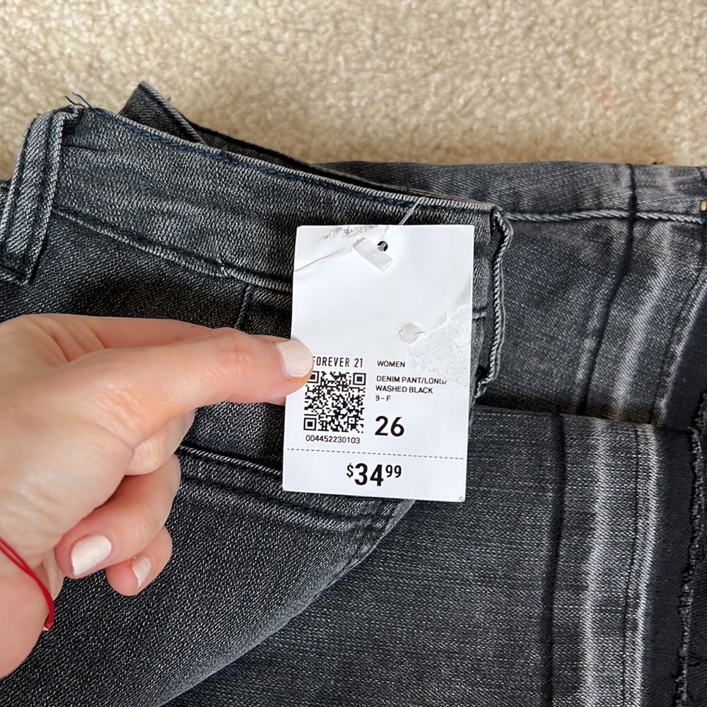 Forever 21 Black jeans - Picture 6 of 7
